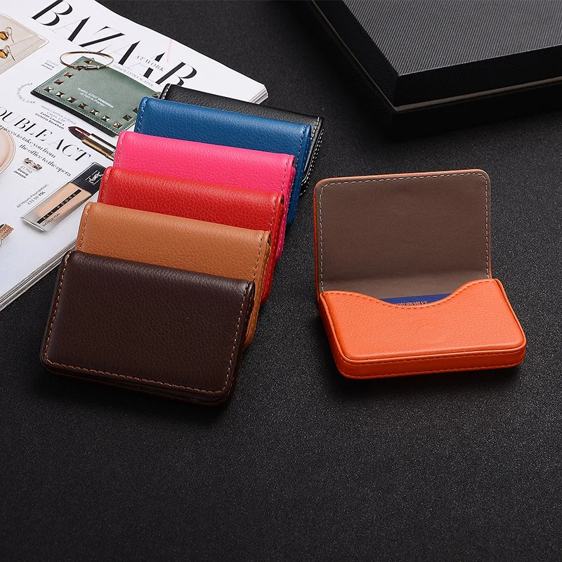 Porta Biglietti da Visita in P - Card Top Loader recensione e prezzo