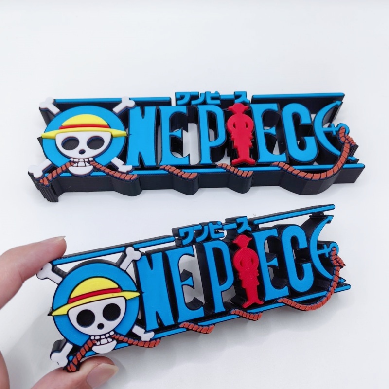 Espositore con logo One Piece, - Action Figure Stand recensione e prezzo